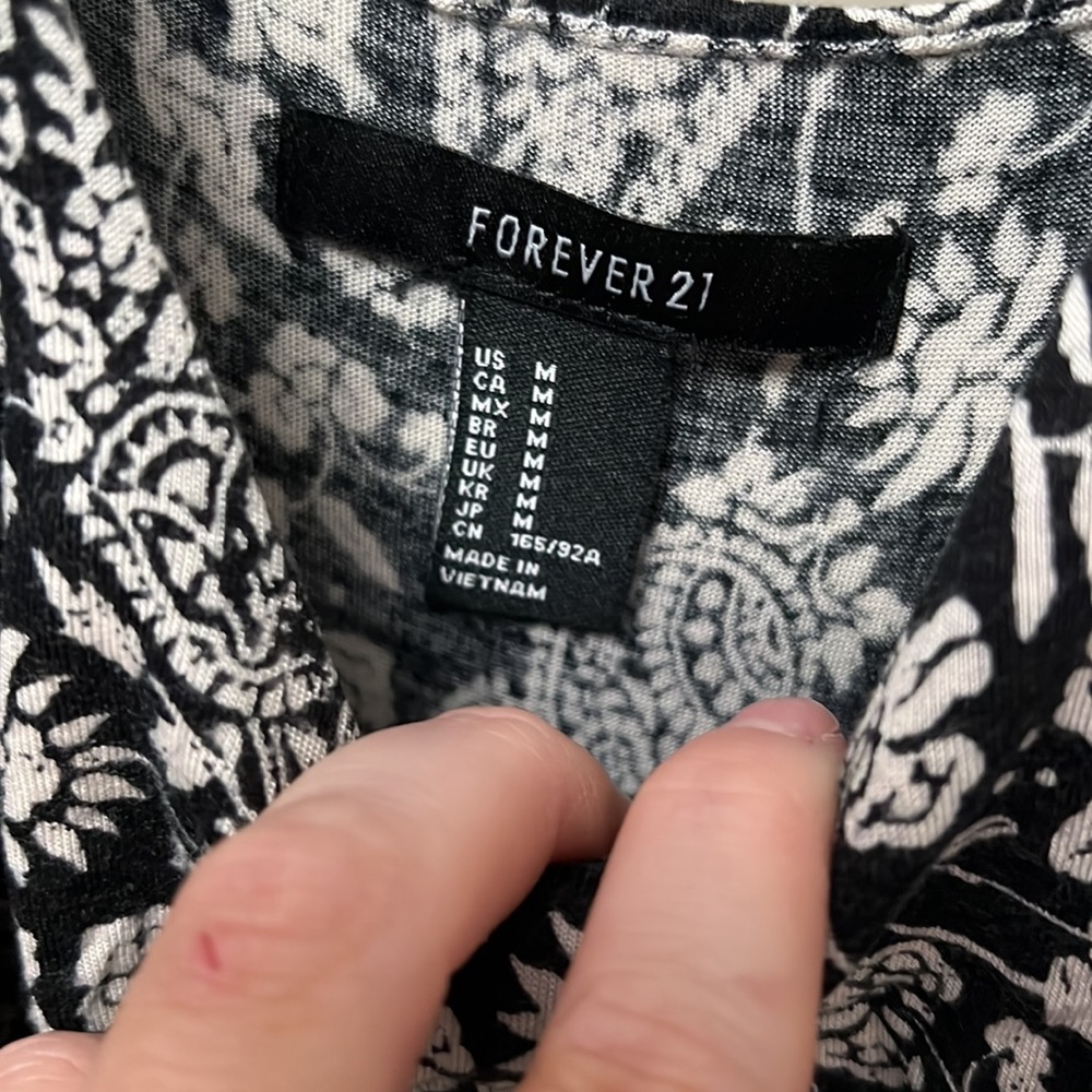 Forever 21 Maxi Ruffle Dress - Picture 4 of 4